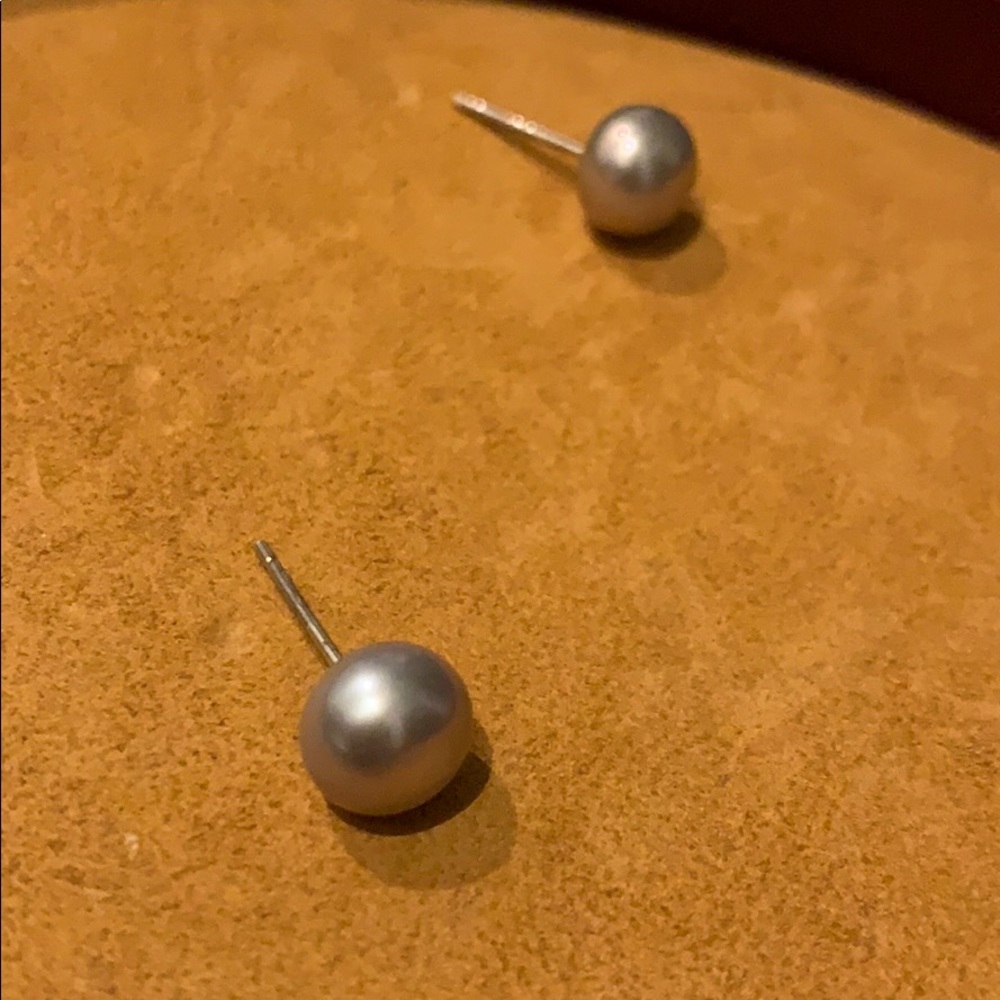 Authentic freshwater pearl earrings